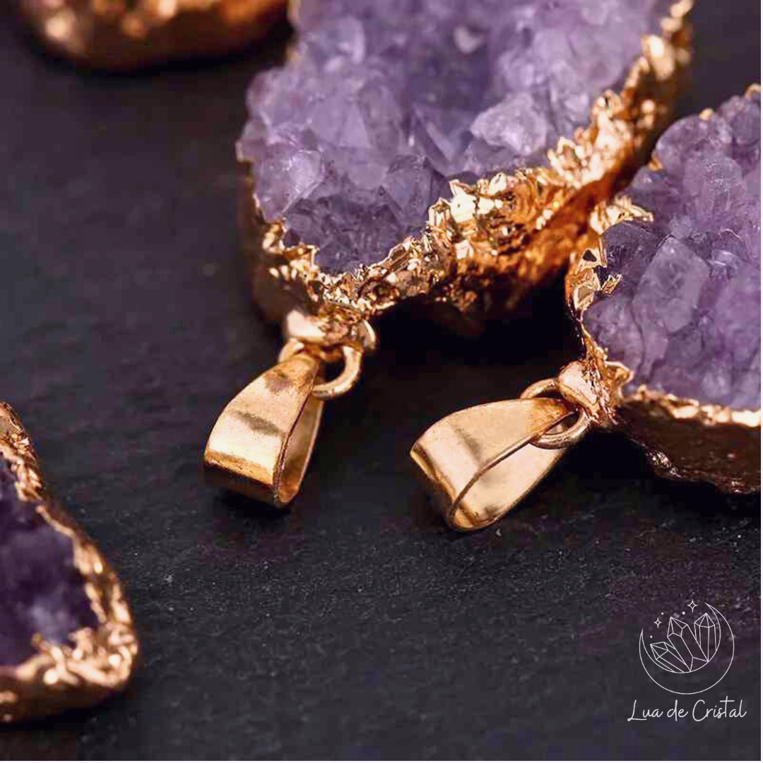 Pendente de Ametista com Banho de Ouro