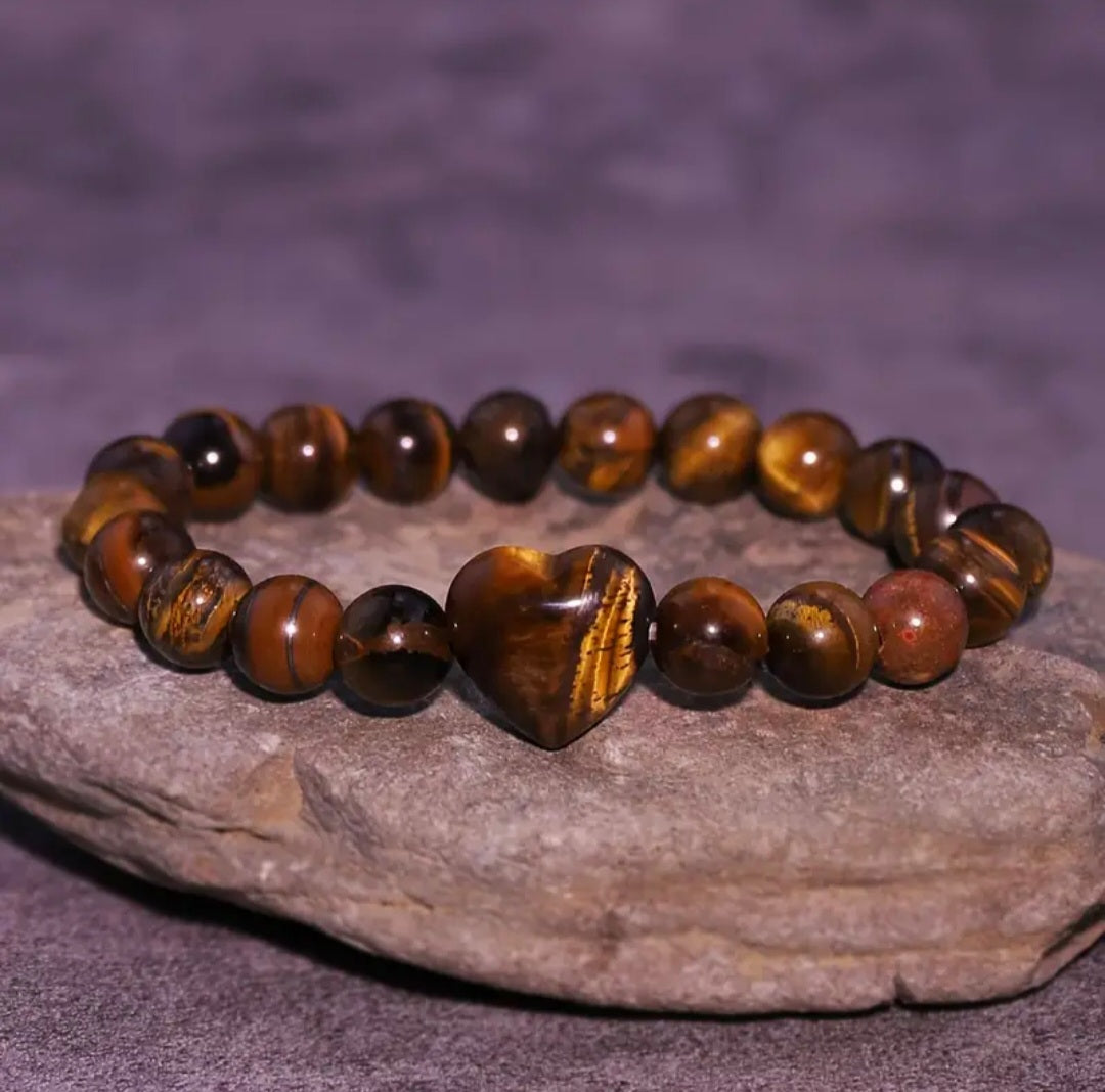 Pulseira de Olho de Tigre com Coração - Proteção e Estabilidade