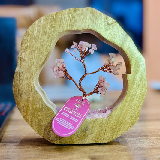 Árvore de Cristais – Quartzo Rosa com Base em Madeira de Manga